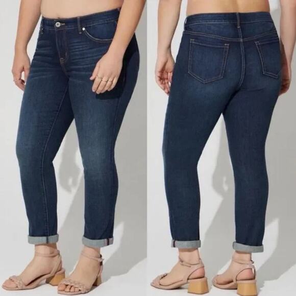 torrid Denim - TORRID Boyfriend Straight Vintage Stretch Mid-Rise Jeans